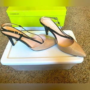 Chinese Laundry 7.5 Never worn